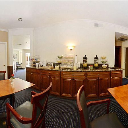 Quality Inn & Suites Oceanview Dana Point Interior photo