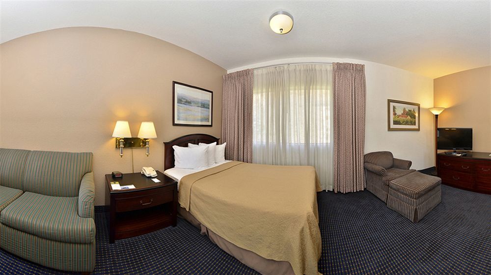 Quality Inn & Suites Oceanview Dana Point Exterior photo